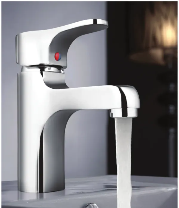 Fusion FSN-1325 single lever basin mixer with water running into a basin